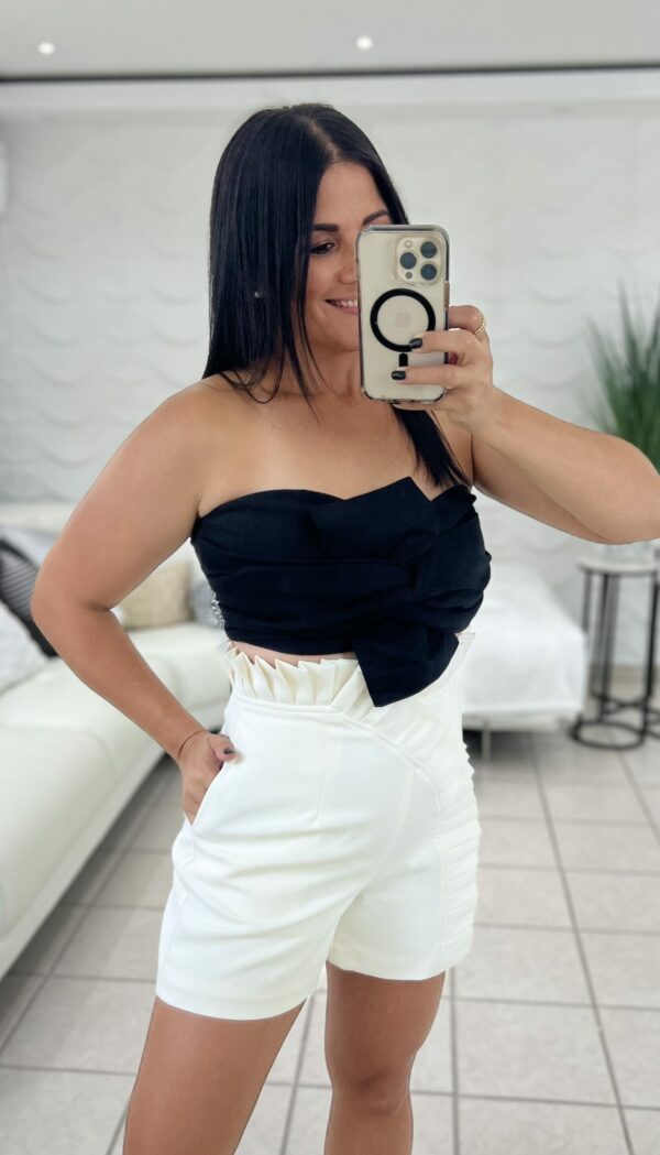 Gabriela Elegant Short